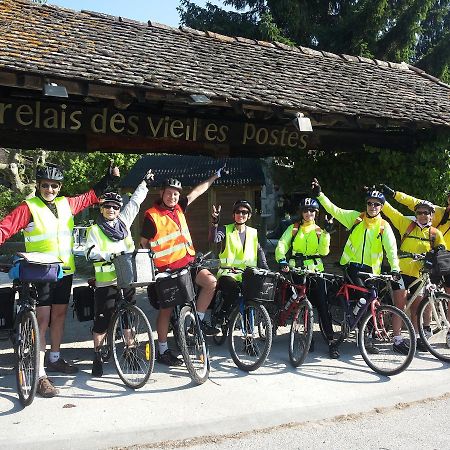 Le Relais Des Vieilles Postes Ξενοδοχείο Les Avenières Εξωτερικό φωτογραφία