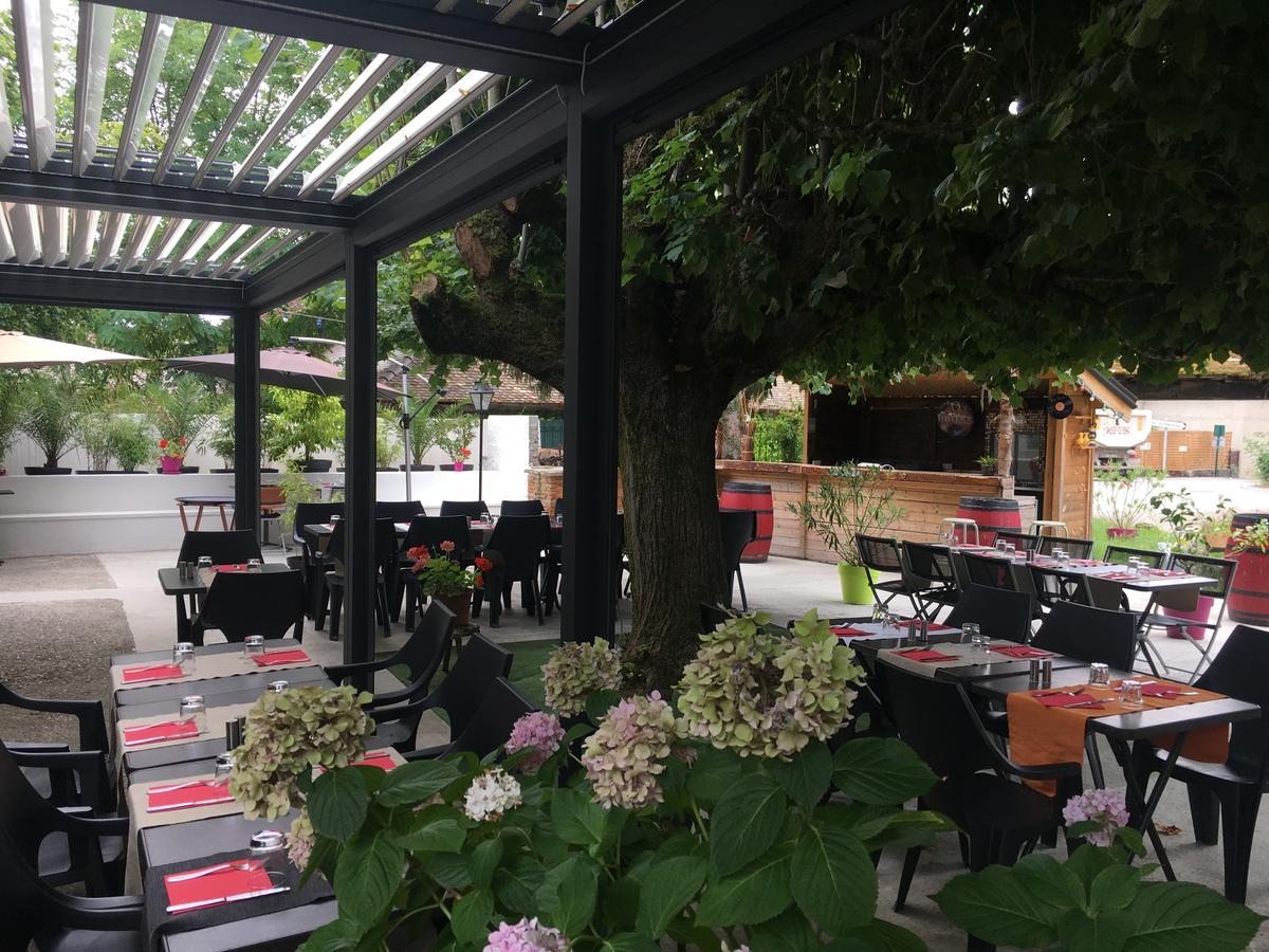 Le Relais Des Vieilles Postes Ξενοδοχείο Les Avenières Εξωτερικό φωτογραφία