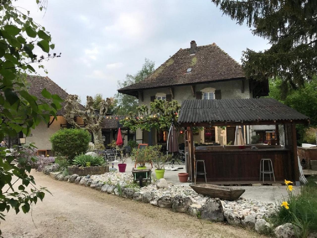 Le Relais Des Vieilles Postes Ξενοδοχείο Les Avenières Εξωτερικό φωτογραφία